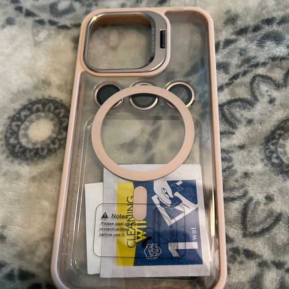 iPhone 15 Pro Max case. 📱📱 - Picture 3 of 3